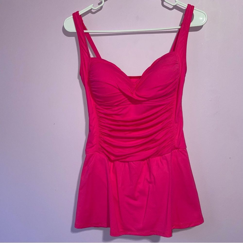 La Blanca Island Goddess Swimsuit Women Size 8 Over the Shoulder Bandeau Skirt